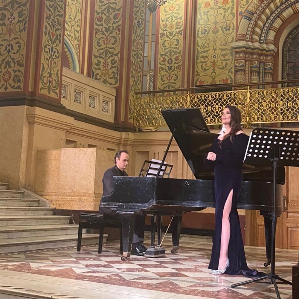 Bản tin Hoa hậu Hoàn vũ 11/3: Thùy Lâm hay HHen Niê đủ đẳng cấp để chặt mỹ nữ Venezuela?-3