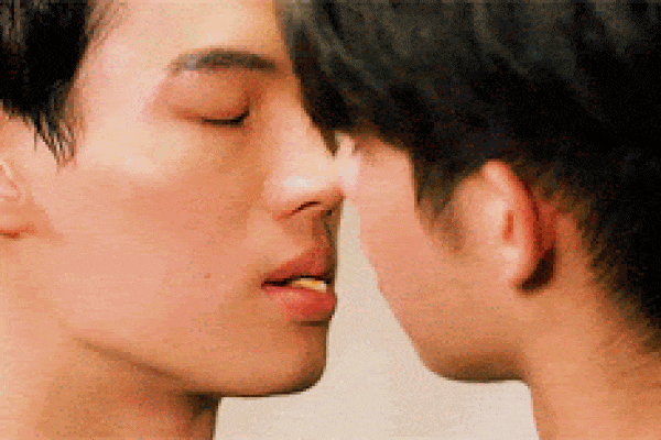 5 câu hỏi gây tò mò nhất của người hâm mộ gửi đến cặp đôi đam mỹ Bright Win và câu trả lời từ hai chàng trai-7