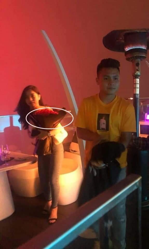 Vừa nối lại tình xưa với Quang Hải, Nhật Lê đã lên mạng dạy đàn ông cách yêu phụ nữ-1