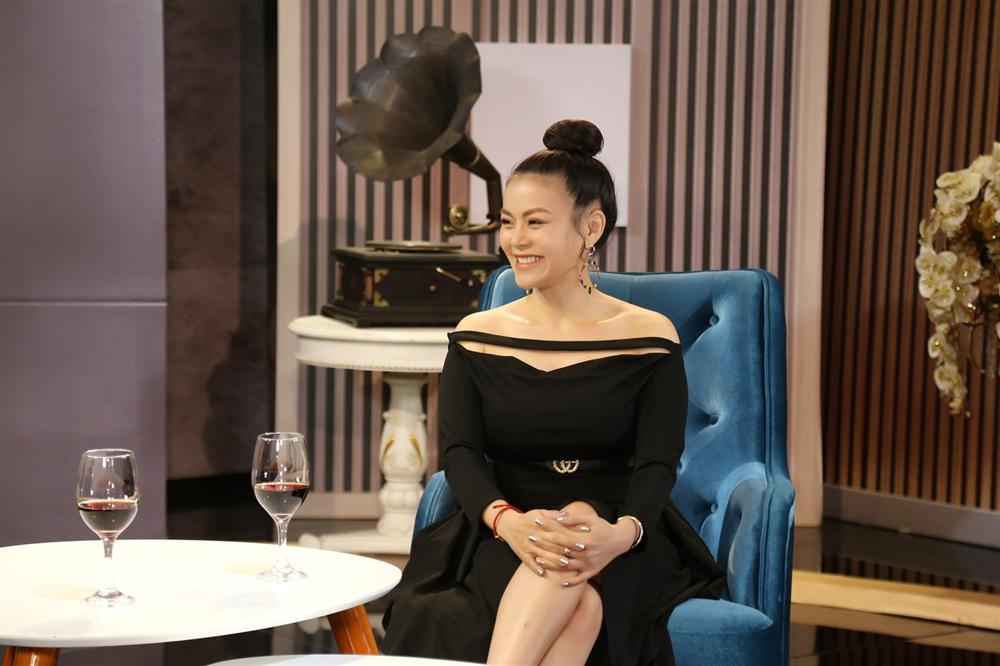 Sau khi sinh con, Hải Yến Idol khóc ròng rã 4 ngày 4 đêm vì một câu nói của chồng-2