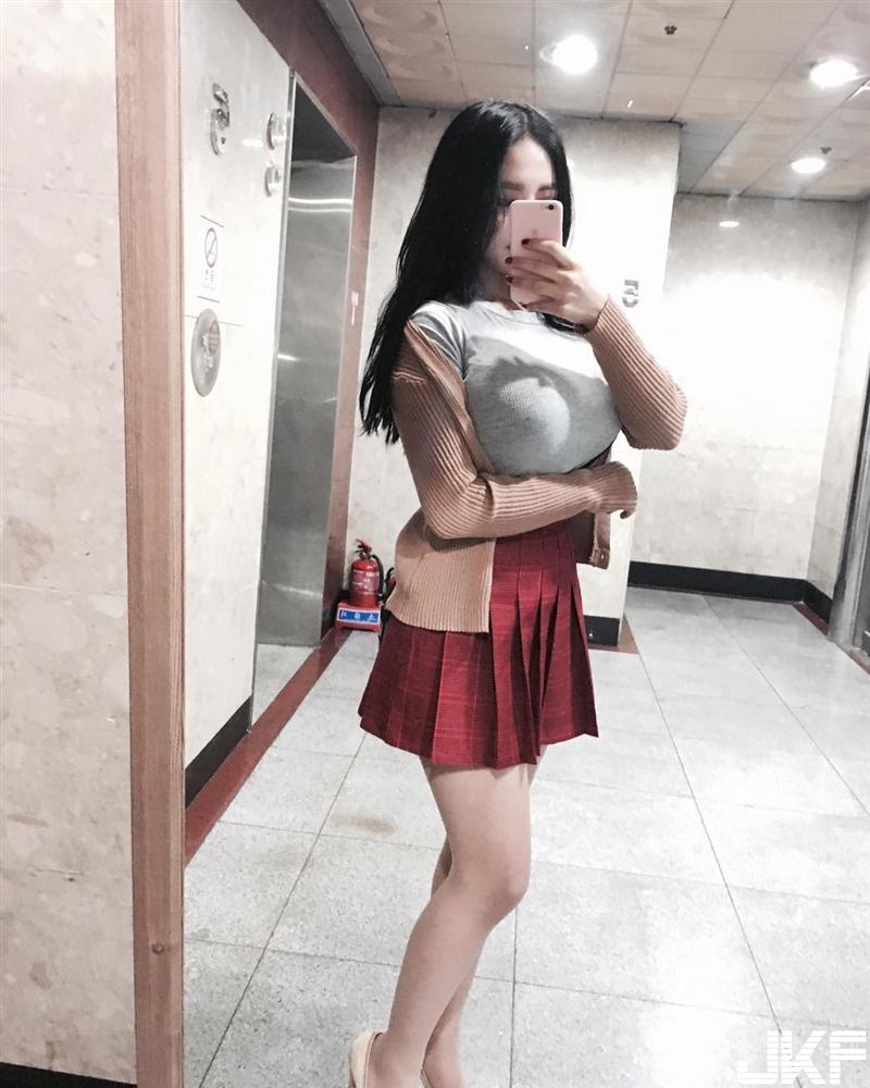 Chỉ vì một bức ảnh, dân mạng rần rần khuyên cô gái đừng ra ngoài buổi đêm-4