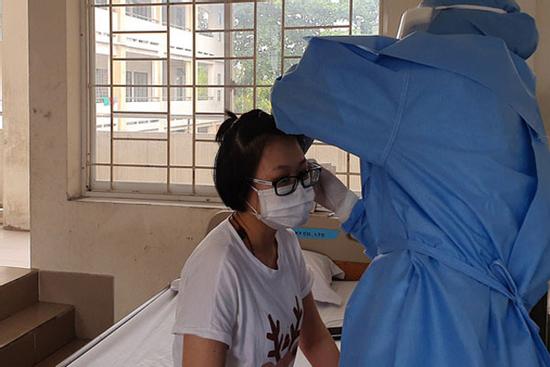 Tất cả 115 ca nghi nhiễm Covid-19 tại TP.HCM đều đã âm tính, tiếp tục xác minh 10/35 người bay cùng nữ bệnh nhân 34