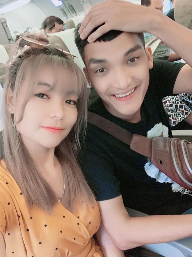Mạc Văn Khoa và bạn gái xác nhận cưới sau 5 năm yêu