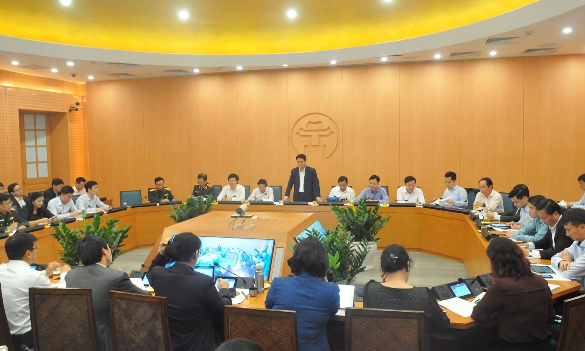 NÓNG: Học sinh Mầm non đến THCS ở Hà Nội nghỉ hết tháng 3, TP.HCM các cấp nghỉ đến 5/4-1