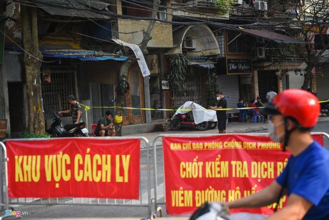 Người dân cần chuẩn bị gì nếu khu phố bị phong tỏa vì Covid-19-1