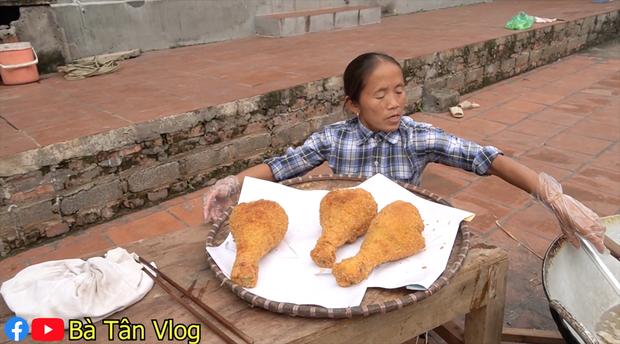Có thù với món rán cứ làm là hỏng, bà Tân Vlog liền nghĩ ra cách nấu ăn siêu khéo-6