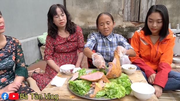 Có thù với món rán cứ làm là hỏng, bà Tân Vlog liền nghĩ ra cách nấu ăn siêu khéo-8