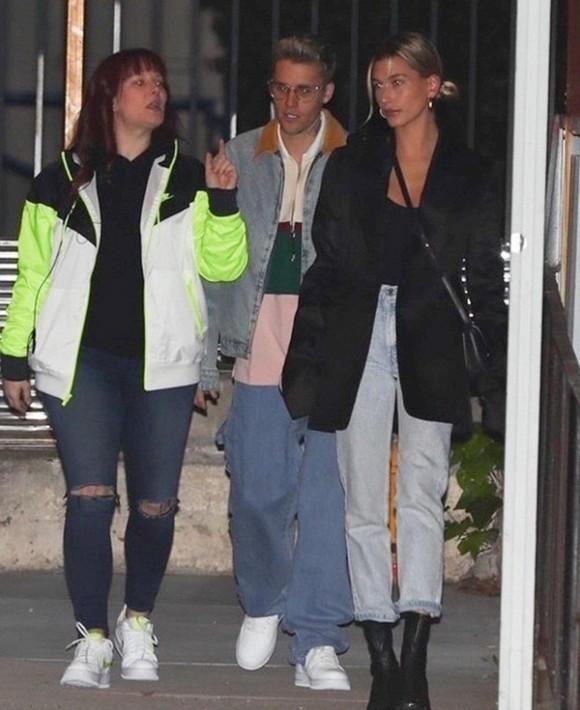 Bình thường luộm thuộm như ông chú, nay Justin Bieber lột xác cực bảnh với tóc vuốt, cạo râu-2