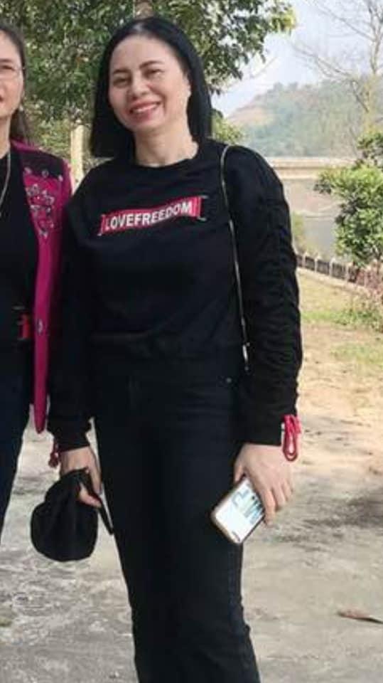 Sau bằng chứng tặng quà mẹ vợ tương lai, Sơn Tùng lộ vòng đôi sang chảnh với Thiều Bảo Trâm-4