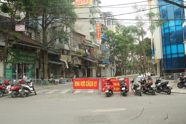 Hà Nội kêu gọi công dân trở về từ các vùng dịch làm xét nghiệm COVID-19 miễn phí-1