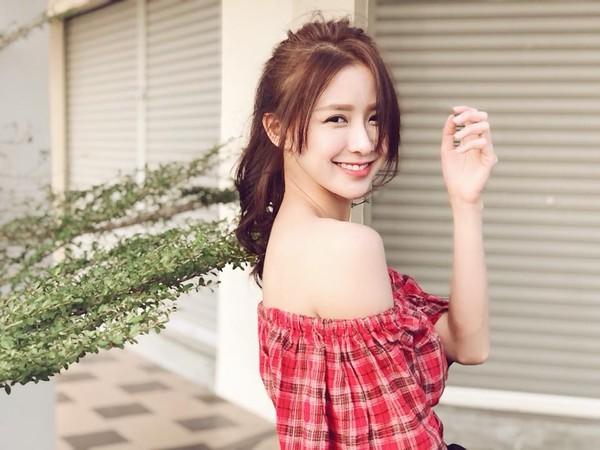 Thực tập sinh chương trình có Lisa làm cố vấn bị ném đá vì có chồng mà còn đi thi làm thần tượng-10