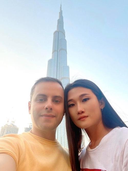 Kha Mỹ Vân theo chồng sang Dubai sống-1