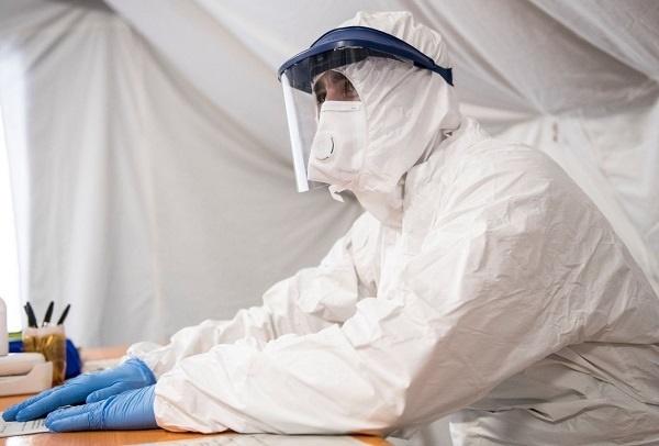 Khoảnh khắc cuối đời của một bệnh nhân nhiễm Covid-19-1