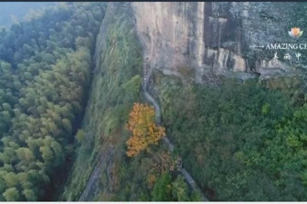 40.000 cột đá bazan lục giác ở Bắc Ireland-1