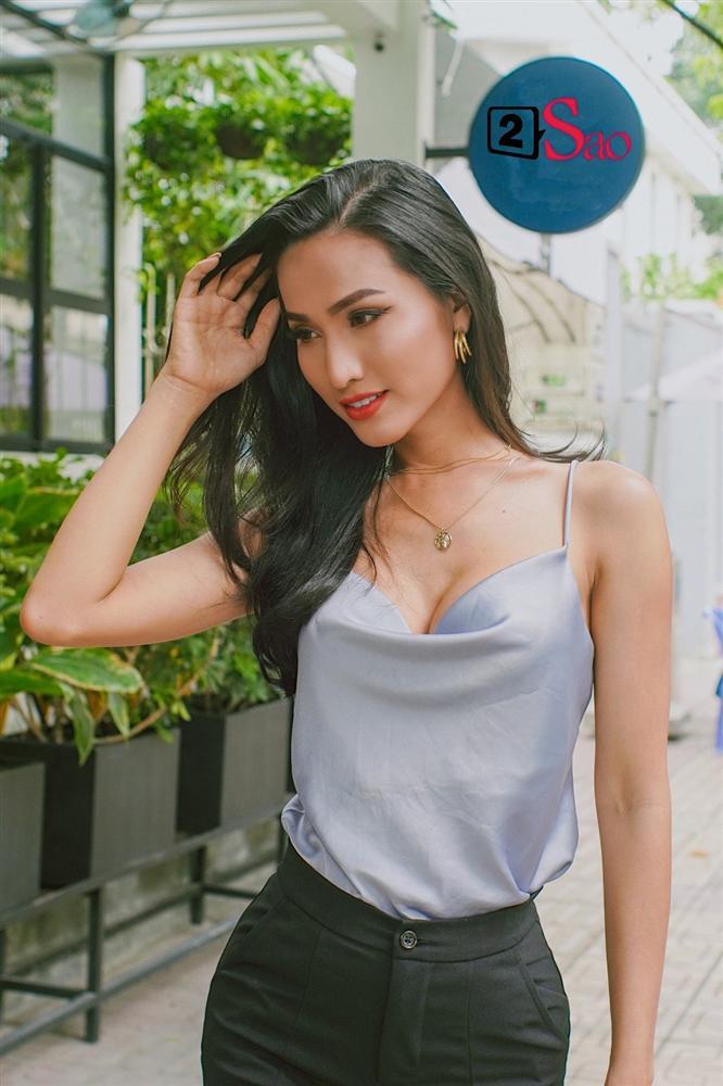 Hoa hậu Chuyển giới Hoài Sa: Hương Giang mới là người buồn khi bị so sánh với tôi-3