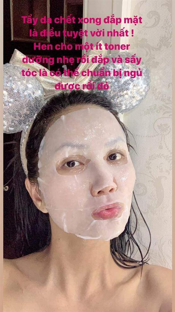 Tự tin phơi mặt dưới ánh mặt trời, H’Hen Niê để lộ mụn và da sần sùi dù makeup kĩ-5