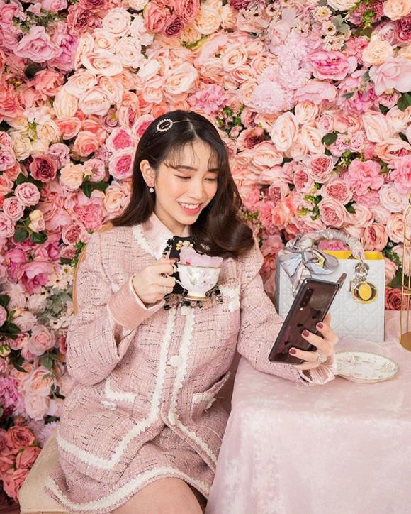 Sắp đến ngày lâm bồn, con gái đại gia Minh Nhựa vẫn làm bao người ghen tị khi tậu túi hàng hiệu giá 1,2 tỷ-6