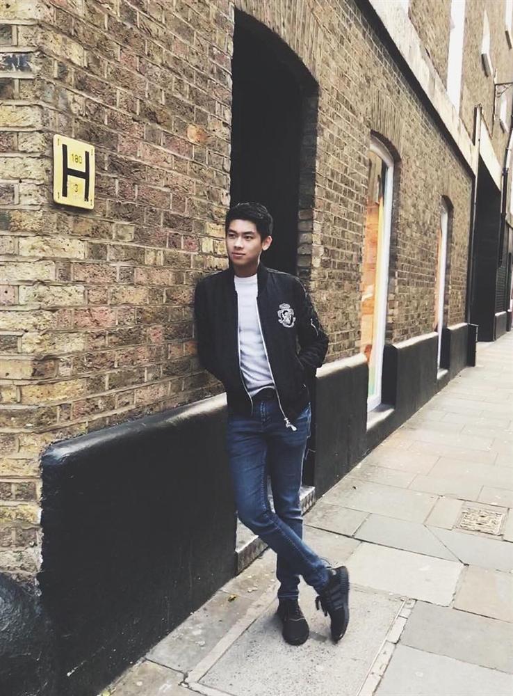 Con trai tỷ phú Johnathan Hạnh Nguyễn khoe ảnh ngày ấy - bây giờ, hội gái trẻ đổ rầm rầm vì màn lột xác xuất sắc-4