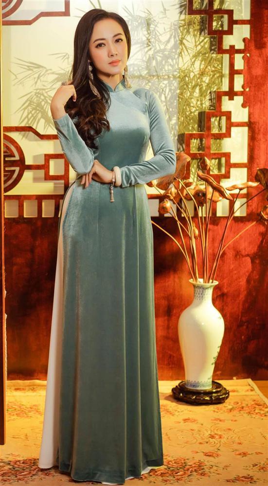 MC nổi tiếng VTV khoe mặt mộc ở tuổi 40, làn da không nếp nhăn thực sự gây chú ý-3