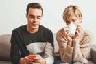 7 thói quen khiến mối quan hệ giữa các cặp đôi ngày càng nguội lạnh