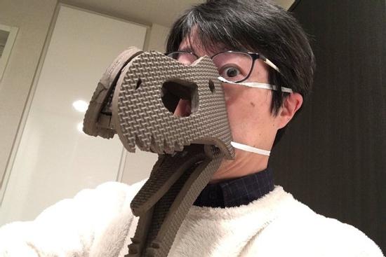 4 loại khẩu trang tự chế hài hước của người Nhật