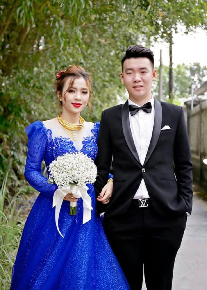 Vợ thích mặc nhiều váy trong ngày cưới nhưng không đủ tiền, anh chồng nghĩ ra cách không thể bá đạo hơn-3