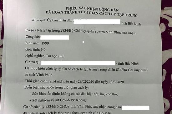 Thực hiện đủ 14 ngày cách ly, cô gái trẻ vẫn bị hàng xóm kì thị sau khi trở về nhà