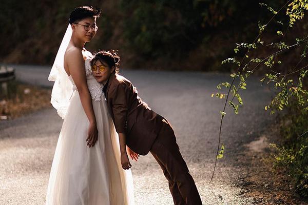 Anh chồng làm đủ việc nhà rồi mới dám đi nhậu vẫn bị vợ chơi khăm-7