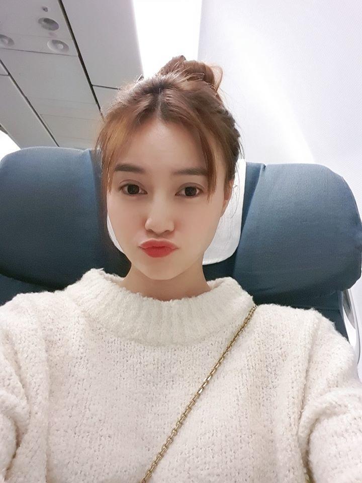 Vóc dáng gầy trơ xương, Ninh Dương Lan Ngọc may sao vẫn có làn da đẹp căng bóng-11