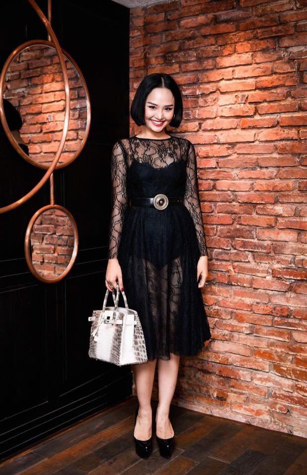 Nhìn thoáng qua như đồ chơi, nhưng ai ngờ chiếc vòng cổ của Miu Lê có giá không vừa-12