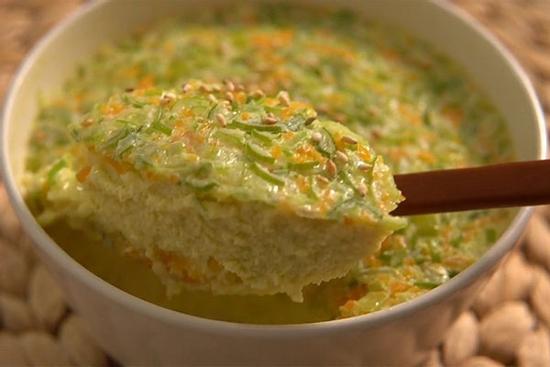 Tự làm món trứng hấp kiểu mới cho cả gia đình