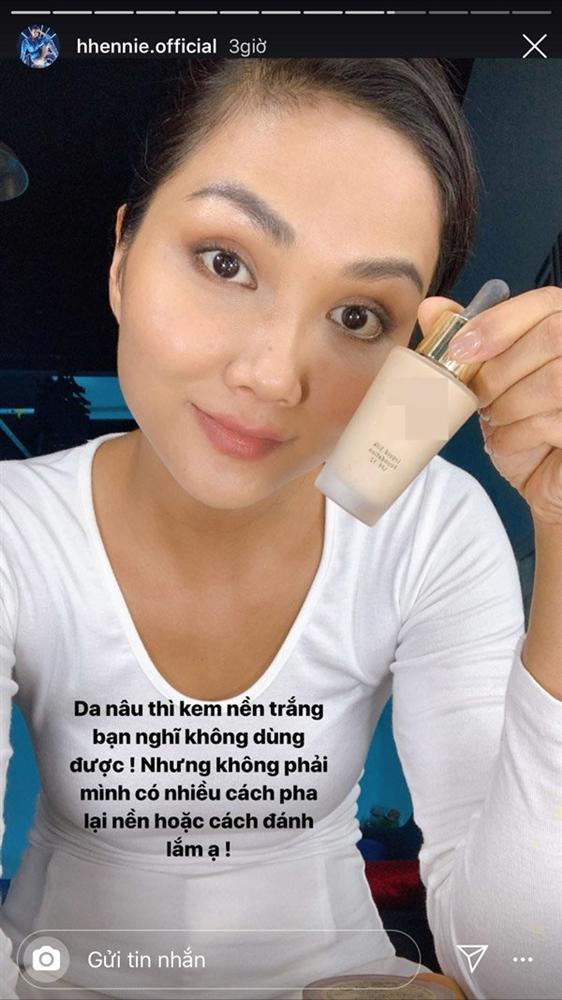 Da nâu mà đánh kem nền trắng: HHen Niê làm được bạn cũng làm được-1