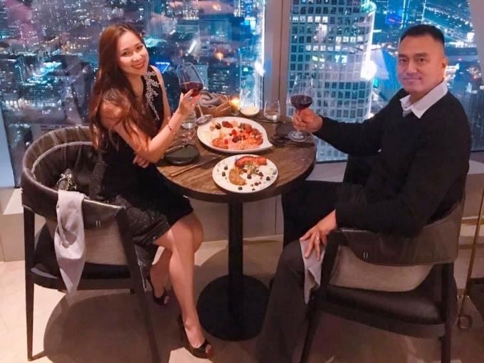 Duy Uyên - Hoàng Oanh và cuộc sống của ăn của để ở Mỹ sau khi nhóm Mắt Ngọc tan rã-4