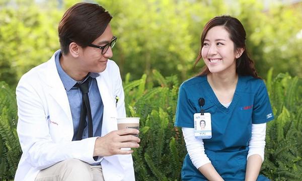 5 diễn viên nổi tiếng của TVB bị liệt vào danh sách mặt đơ-8