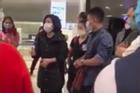 Đại diện sân bay Nội Bài lên tiếng về vụ việc nhóm hành khách gây ồn ào, đòi tự cách ly
