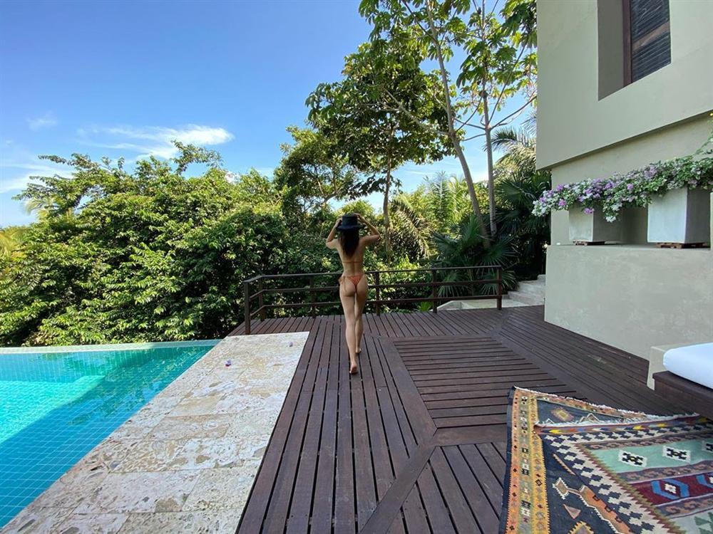 Bản tin Hoa hậu Hoàn vũ 18/3: Tứ hậu Lâm - Hương - Hen - Vân so kè đầm dạ hội-4