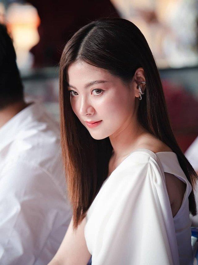 Mỹ nhân Chiếc Lá Cuốn Bay độc chiếm 3 nam thần Thái Lan trong năm 2020-5