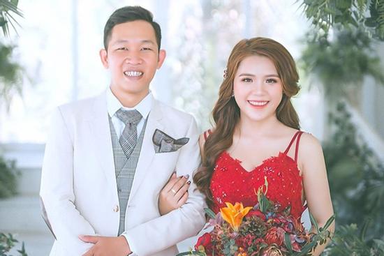 'Hoãn cưới không ai muốn, nhưng khách dự trong lo âu thì đâu còn vui'