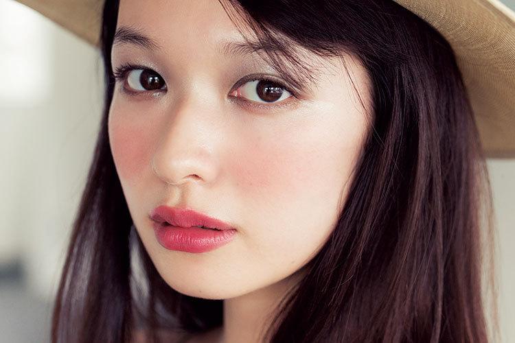 Tự nhiên xuất hiện những dấu hiệu này trên mặt, bảo sao tiền cứ không cánh mà bay-1