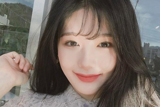 Nhân tướng học và bí mật được tiết lộ về khuôn mặt vàng trong làng... trúng thưởng