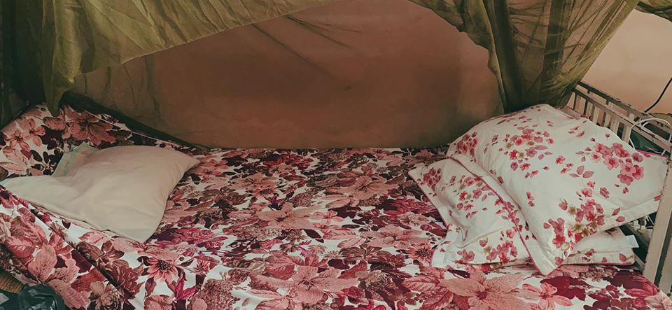 Ngày cách ly đầu tiên của siêu mẫu Võ Hoàng Yến tại trung tâm chống dịch Covid-19 Bình Dương-3