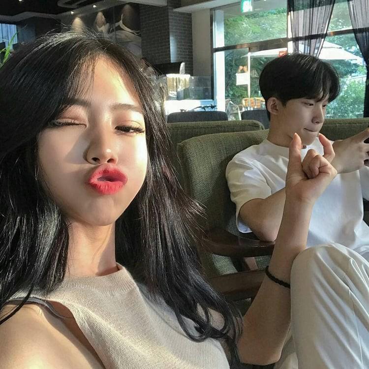 Tử vi thứ 6 ngày 20/3/2020 của 12 cung hoàng đạo: Bạch Dương mệt mỏi vì áp lực, Thiên Bình rắc rối vì các thủ tục giấy tờ-1