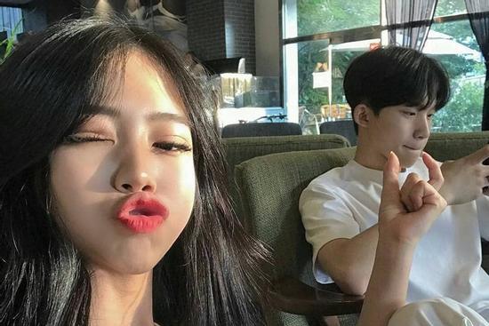 Tử vi thứ 6 ngày 20/3/2020 của 12 cung hoàng đạo: Bạch Dương mệt mỏi vì áp lực, Thiên Bình rắc rối vì các thủ tục giấy tờ