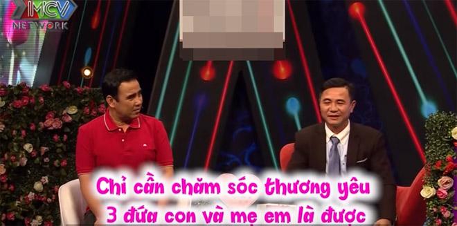 Nữ hiệu trưởng khiến ông bố 3 con thề mãi yêu trên sân khấu-3