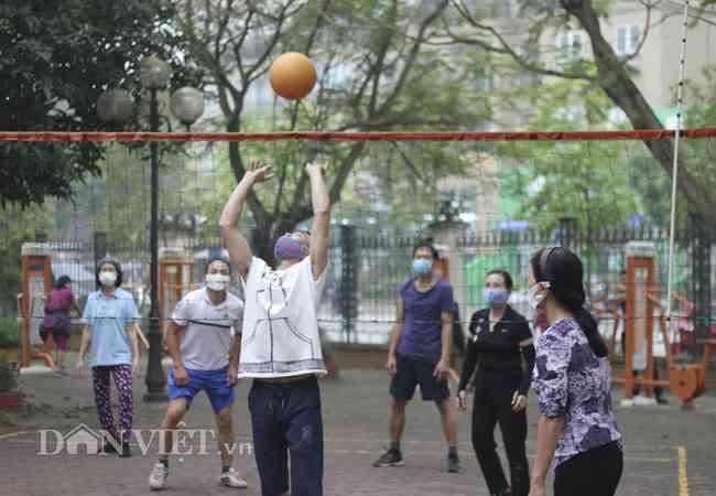 Chủ tịch Hà Nội khuyên dân nên ở nhà đến 31/3: Chuyên gia y tế nói gì?-4