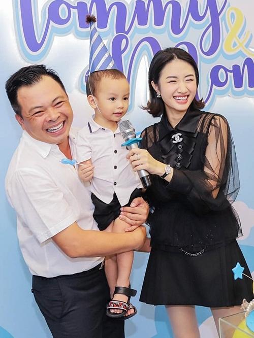 Những sao Việt làm mẹ ở tuổi đôi mươi-4