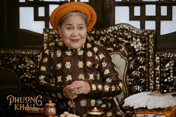 Phục trang hơn 5 tỷ phim Phượng khấu-4