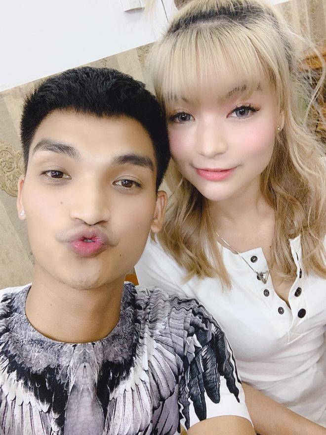 Mạc Văn Khoa giàu cỡ nào khi sắp cưới vợ hotgirl nóng bỏng?-5