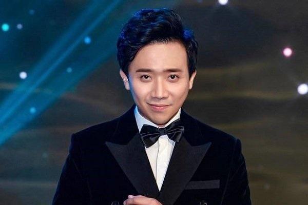 Trấn Thành xót xa khi chứng kiến những chiến sĩ thầm lặng nai lưng chuyển đồ tiếp tế cách ly-5