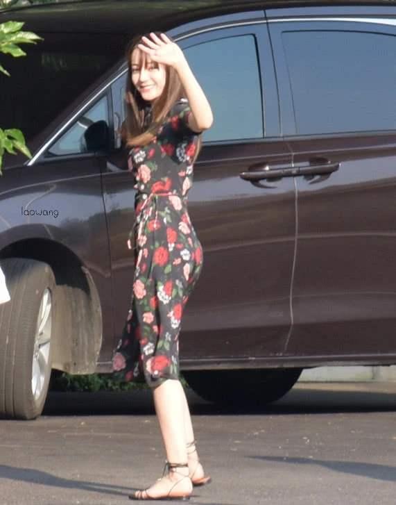 Ảnh chưa chỉnh sửa chứng minh Địch Lệ Nhiệt Ba sở hữu body đẹp miễn chê-10